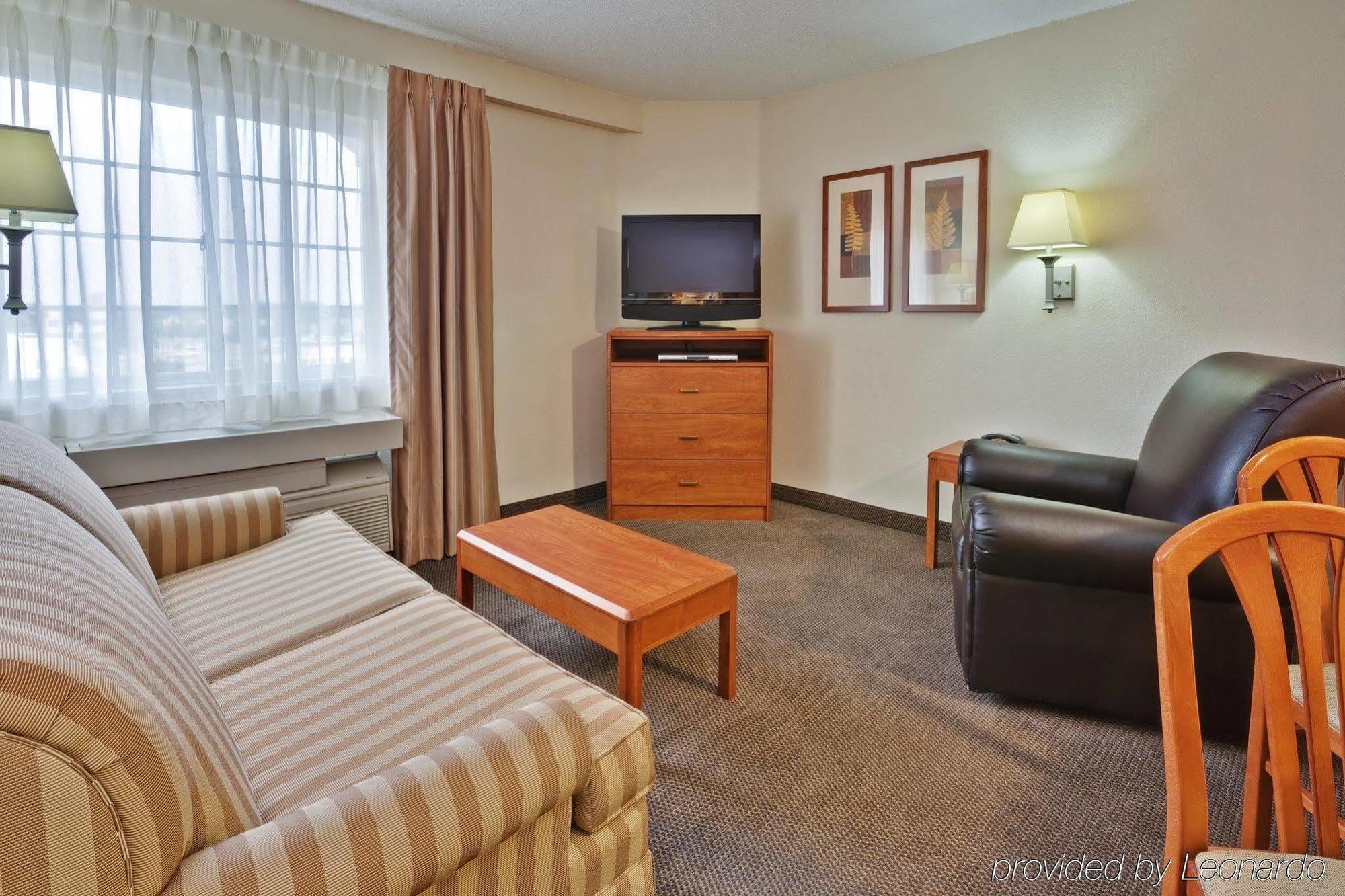 Candlewood Suites Indianapolis Northeast By Ihg Exterior foto